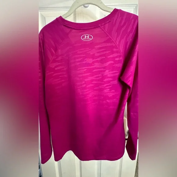 Pink dri fit long sleeve - Picture 3 of 4